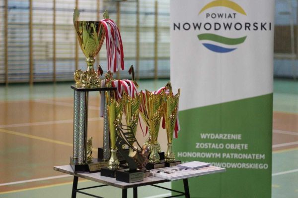 patronat starosty nowodworskiego 14
