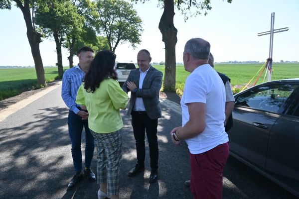 Przebudowa drogi Tuja - odbiór inwestycji 6