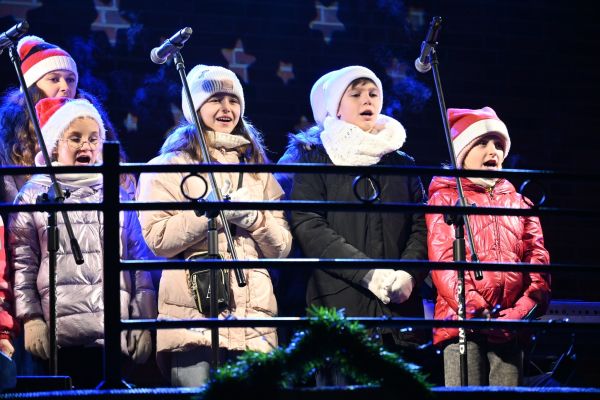 FOTORELACJA Z WIGILII POWIATOWEJ CZĘŚĆ 2 32