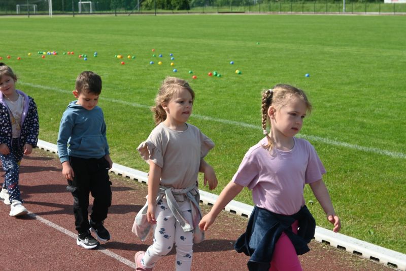 LEKKOATLETYCZNA SPARTAKIADA PRZEDSZKOLAKA 4