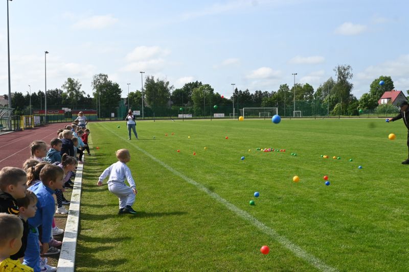 LEKKOATLETYCZNA SPARTAKIADA PRZEDSZKOLAKA 9