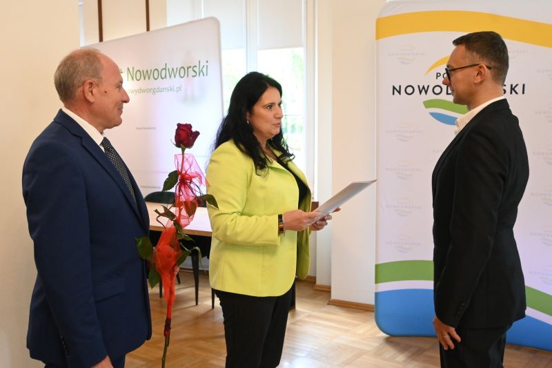 Akt Nadania Awansu 1