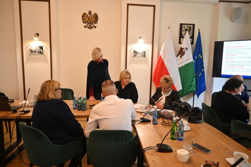 POSIEDZENIE 7