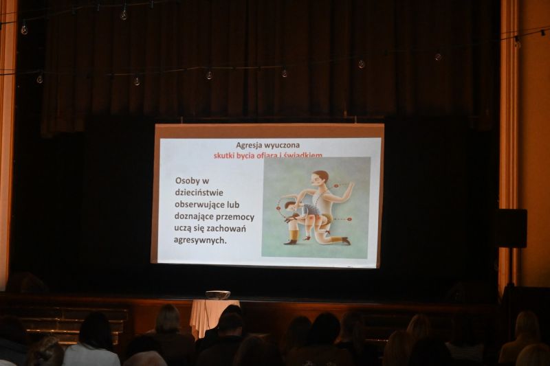 Nie odwracaj wzroku ani słuchu 8