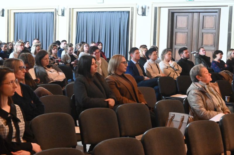 Nie odwracaj wzroku ani słuchu 12