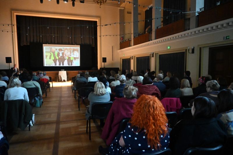 Nie odwracaj wzroku ani słuchu 14