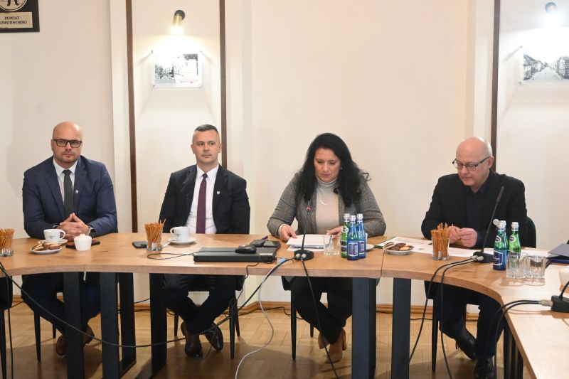 Komisja bezpieczeństwa 7