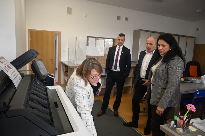 Nowy sprzet w Geodezji 6