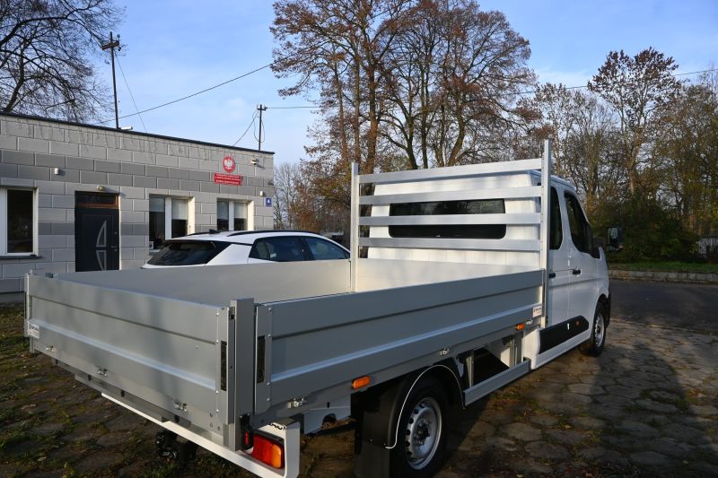 SAMOCHODY INFRASTRUKTURA 3