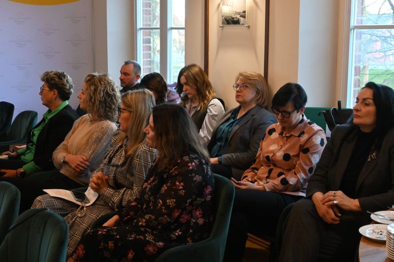 SESJA RADY POWIATU 1