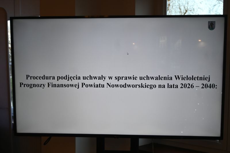 SESJA RADY POWIATU 11