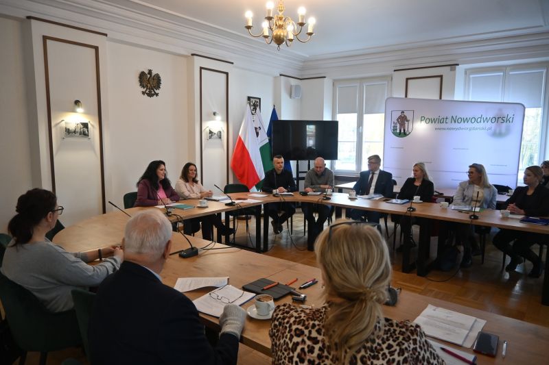 POWIATOWA RADY PRACY 4