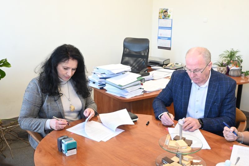 Umowa Liceum Ogolnokształcacych 1