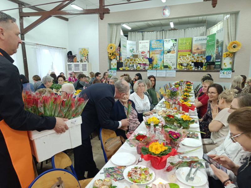 DZIEŃ KOBIET LUBIESZEWO 28