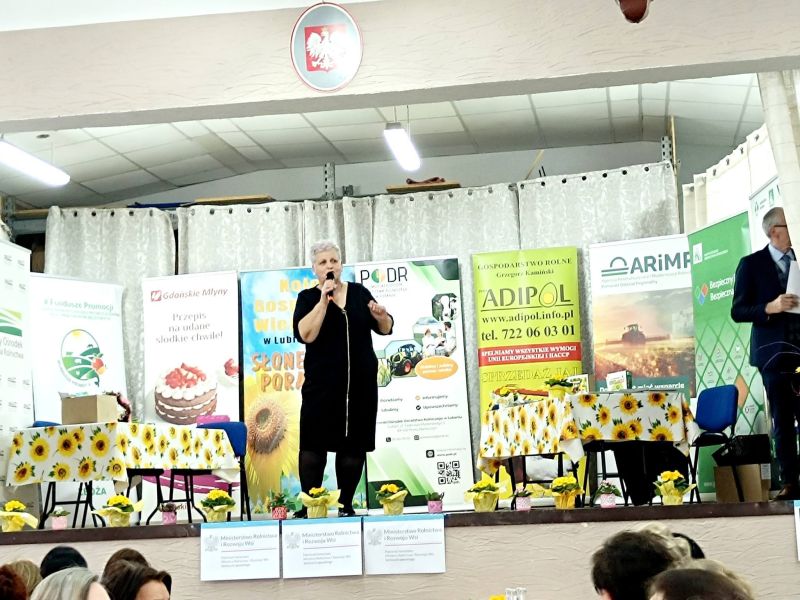 DZIEŃ KOBIET LUBIESZEWO 34