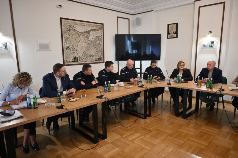 spotkanie dotzyczace bezpieczenstwa 2