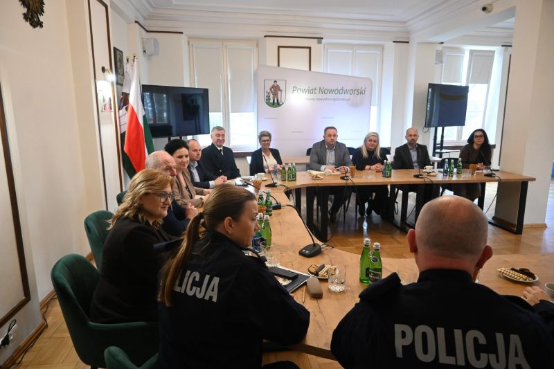 spotkanie dotzyczace bezpieczenstwa 7