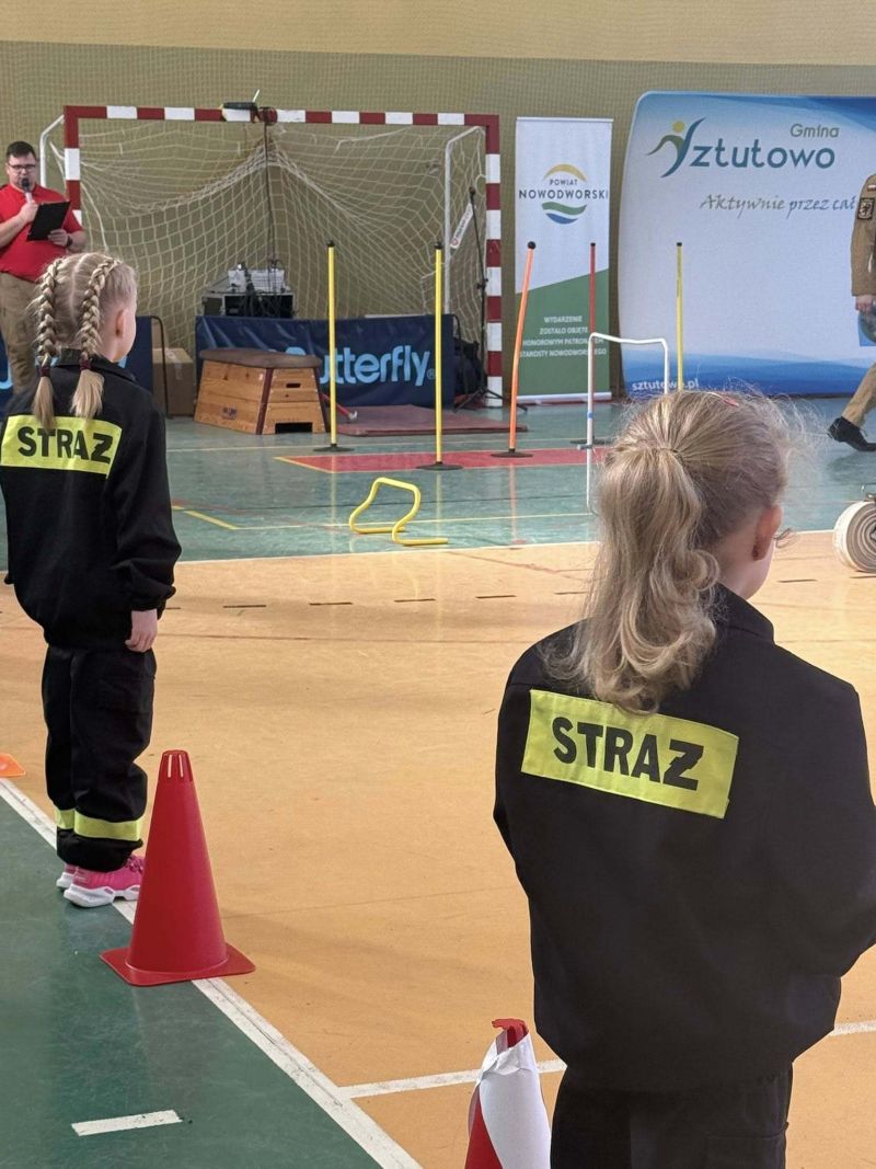 III Halowe Dziecięce Zawody Sportowo-Pożarnicze 11