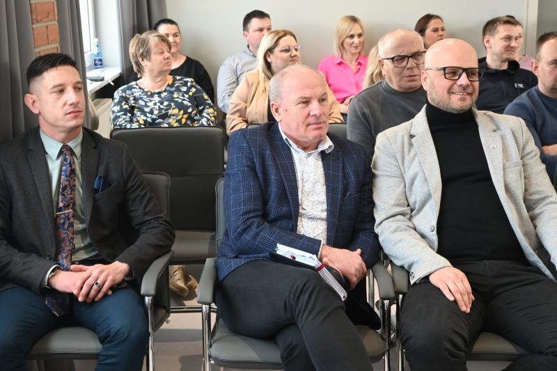 sesja rady miejskiej 6