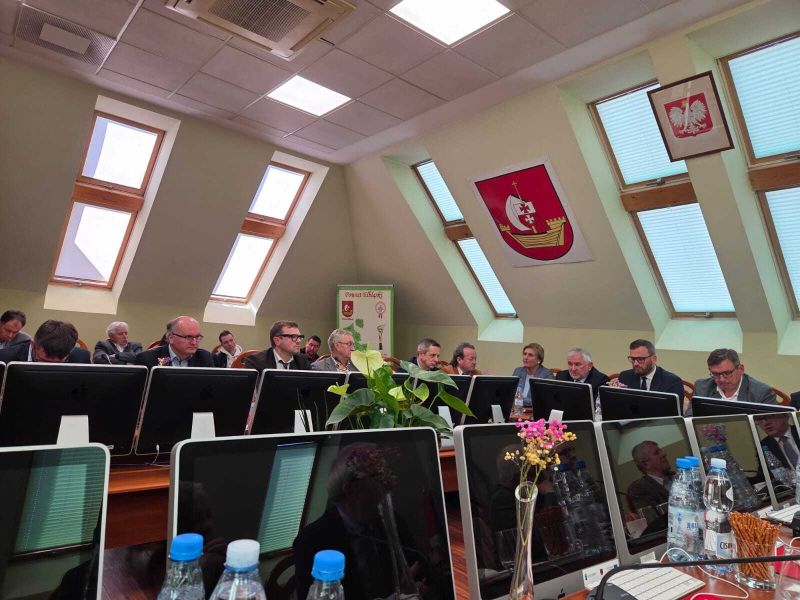 kolej na zulawy 1