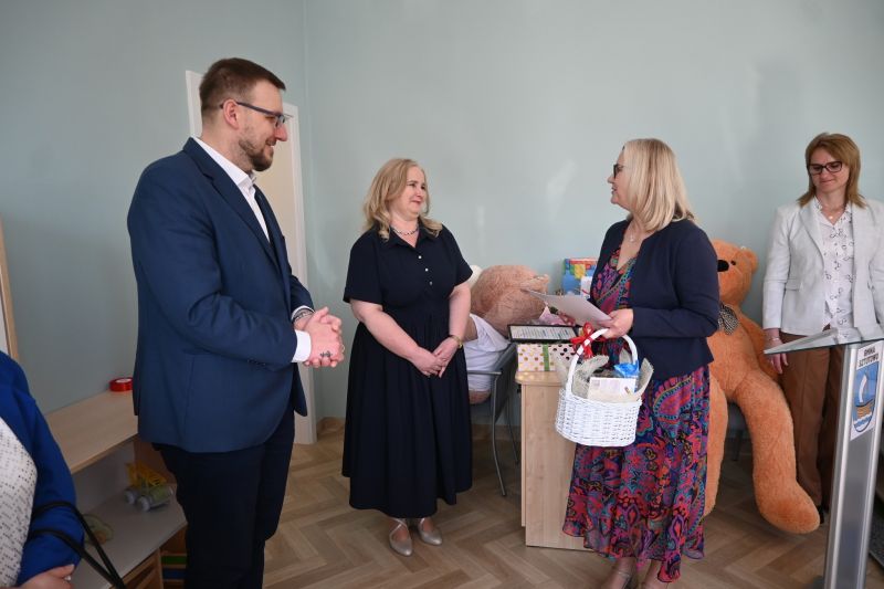 KLUB SZTUTOMISAKI 32