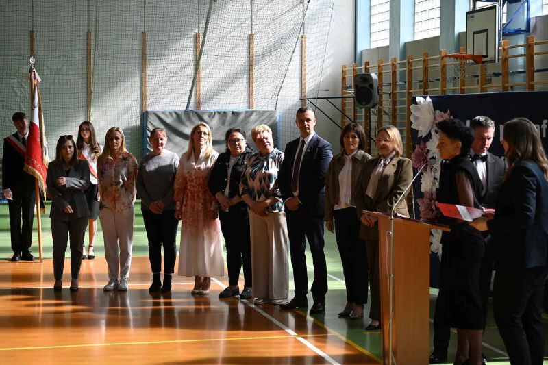 Pozegnanie klas maturalnych LO 10