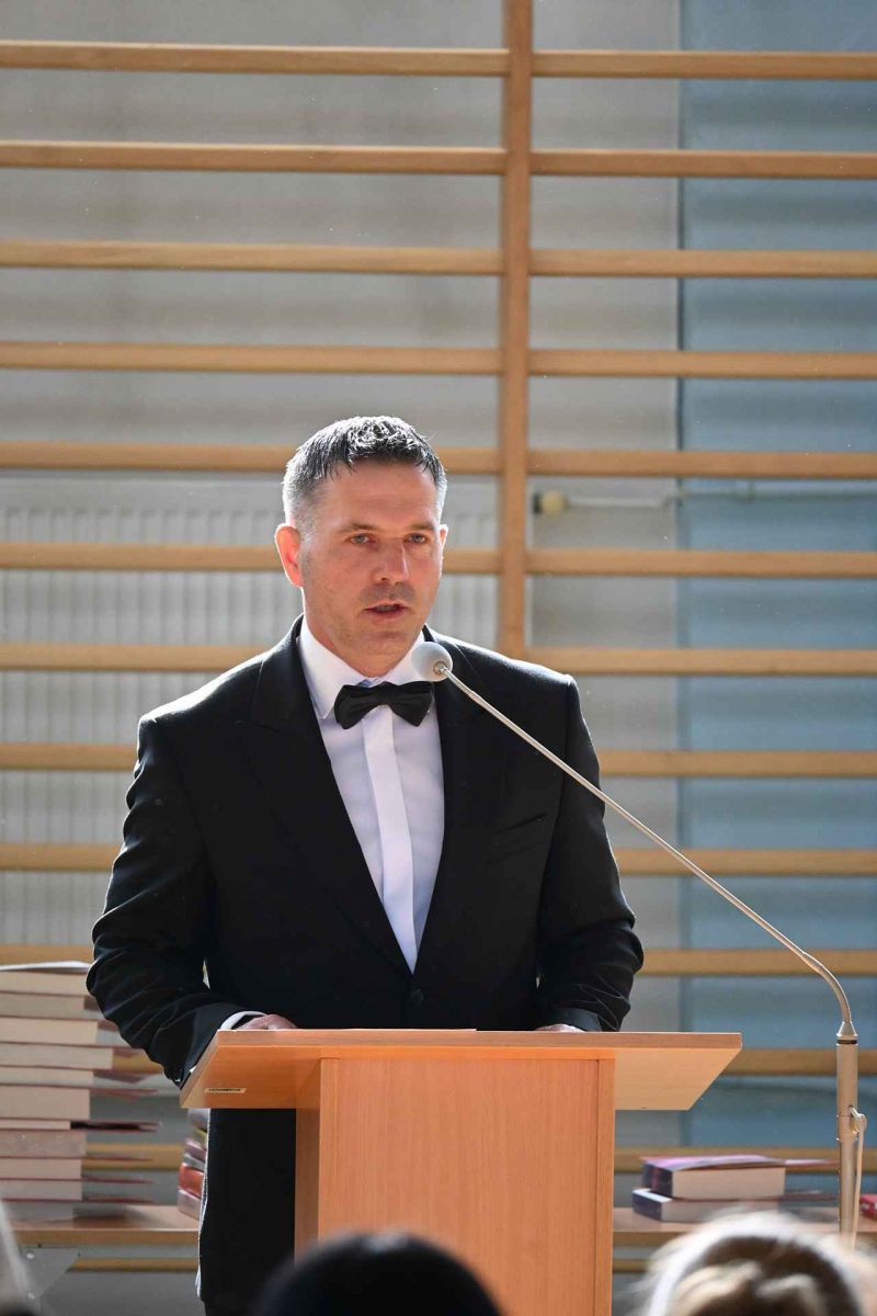 Pozegnanie klas maturalnych LO 14