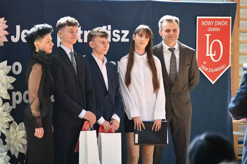 Pozegnanie klas maturalnych LO 23