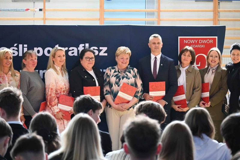 Pozegnanie klas maturalnych LO 29