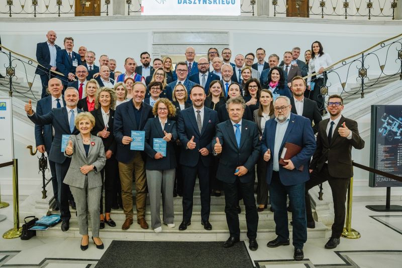 SEJM USTAWA METROPOLITALNA 5