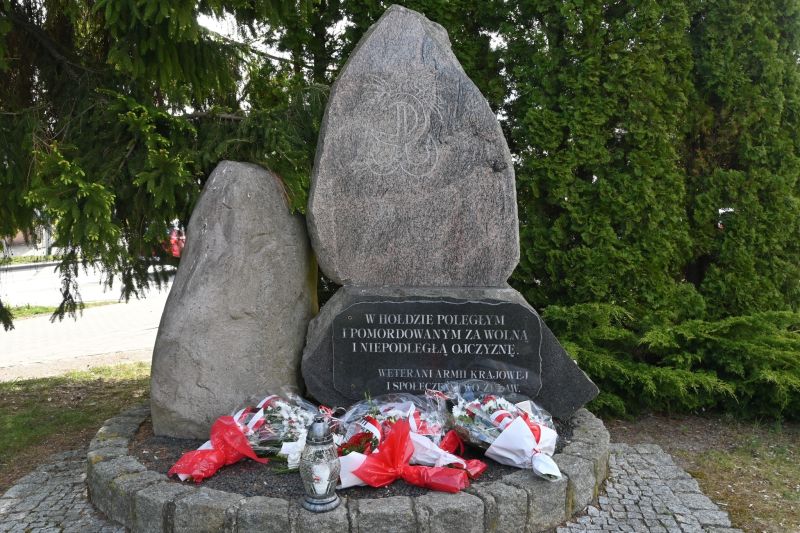 ROCZNICA ZAKONCZENIA WOJNY SWIATOWEJ 3