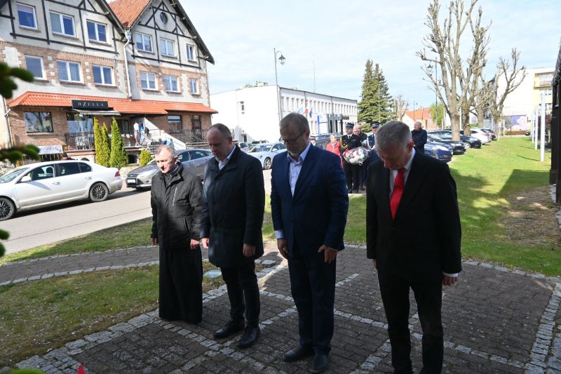 ROCZNICA ZAKONCZENIA WOJNY SWIATOWEJ 13