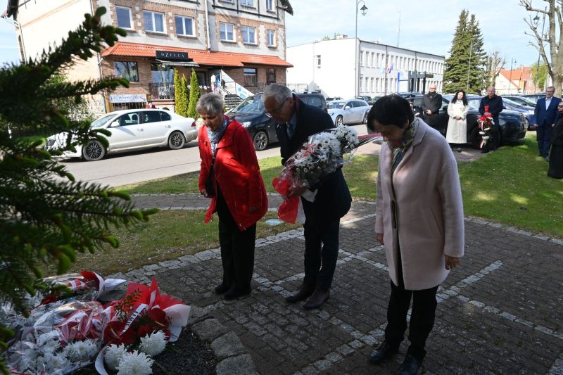 ROCZNICA ZAKONCZENIA WOJNY SWIATOWEJ 19