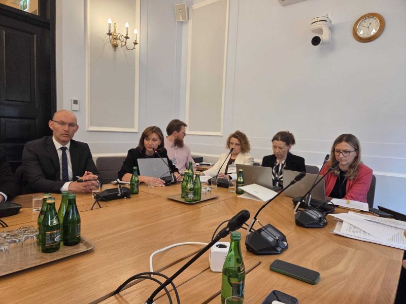 POSIEDZENIE ZUŁAWSKIEGO ZESPOŁU PARLAMENTARNEGO 3