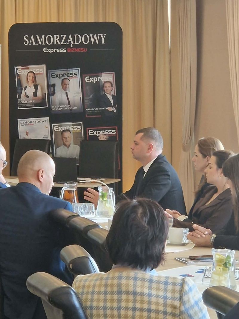 II POMORSKIE FORUM ENERGETYCZNE 1