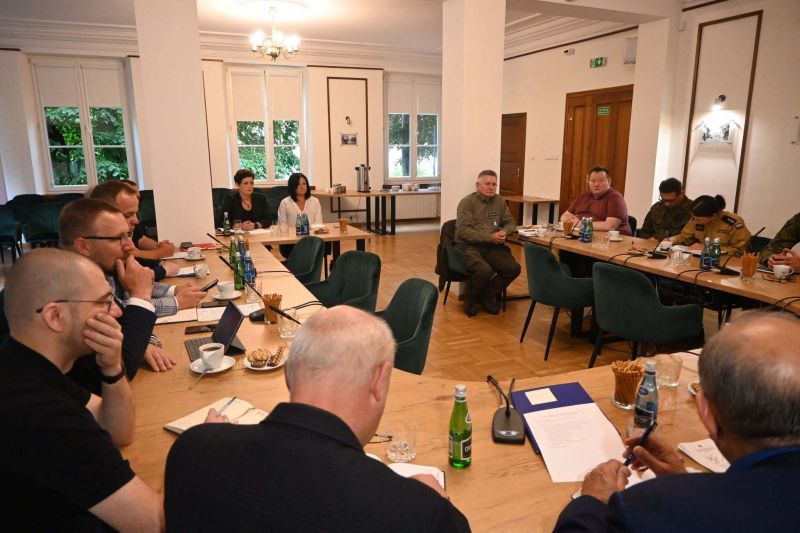 Posiedzenie Powiatowego Zespołu Zarządzania Kryzysowego 1