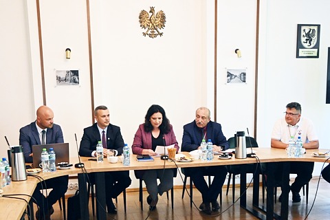 POSIEDZENIE KOMICJI BEZPIECZEŃSTWA I PORZĄDKU