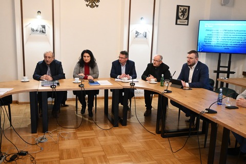WALNE ZEBRANIE CZŁONKÓW LOKALNEGO PARTNERSTWA DO SPRAW WODY POWIATU NOWODWORSKIEGO.