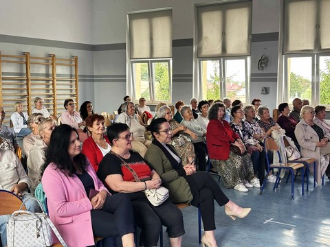 "KASIA I JASIEK W ŻUŁAWSKICH OPŁOTKACH"