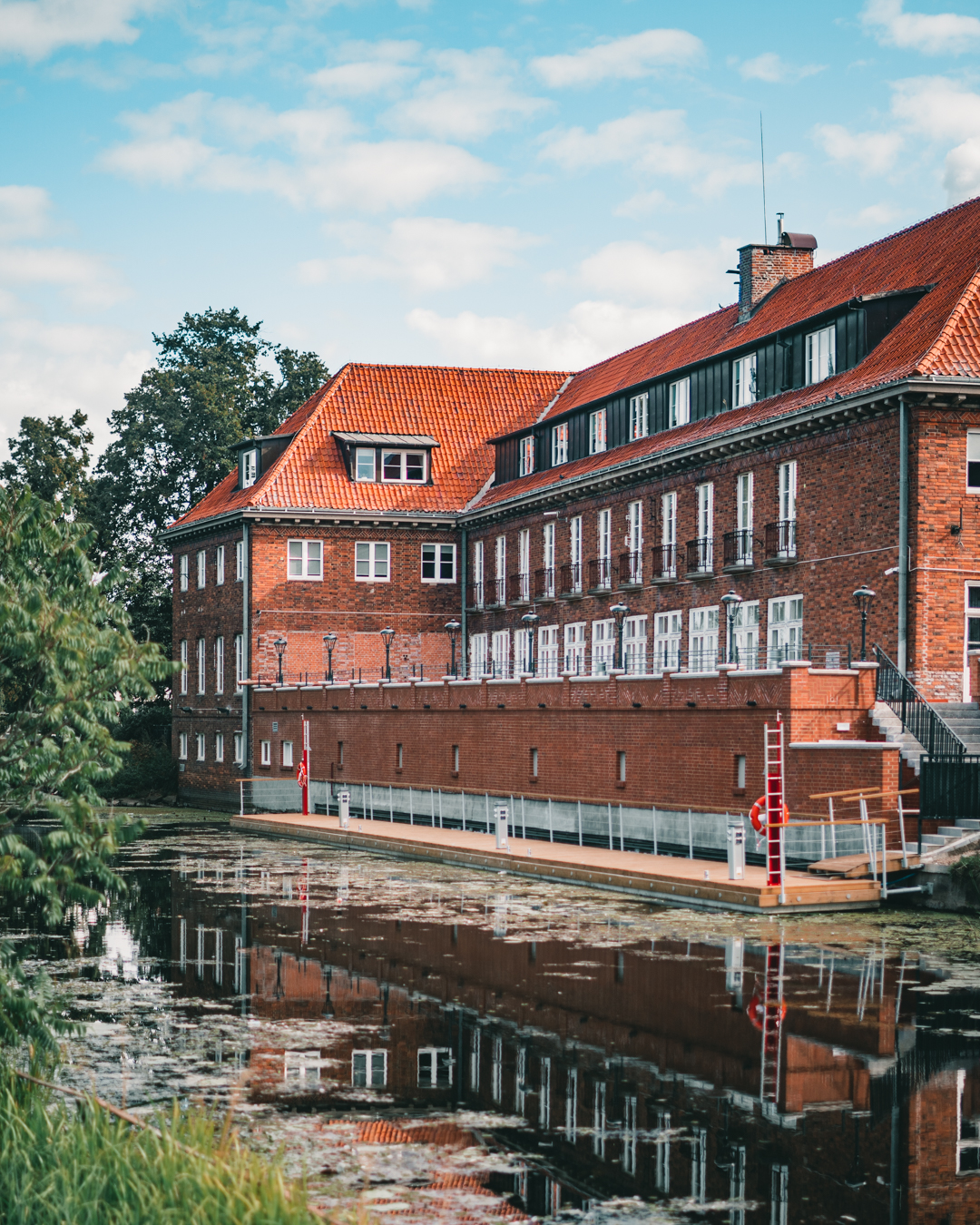"PRZYSTAŃ NAD TUGĄ"