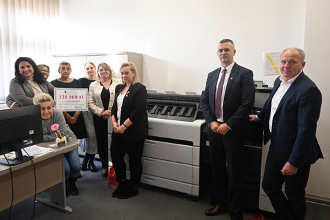 NOWY SPRZĘT W WYDZIALE GEODEZJI, KARTOGRAFII I KATASTRU