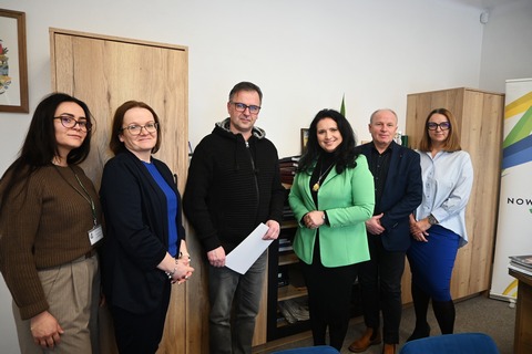 NOWA HALA SPORTOWA W PLANACH