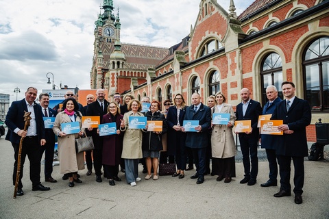 POMORSCY SAMORZĄDOWCY W DRODZE DO SEJMU